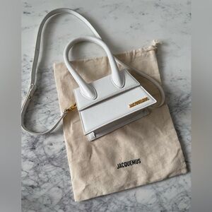 Jacquemus Medium Chiquito